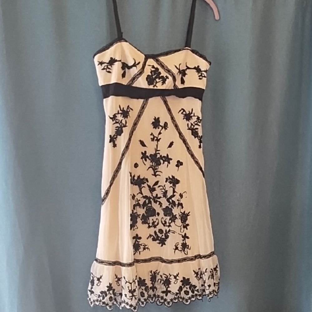 BCBGMaxAzria Black and Ivory Floral Dress